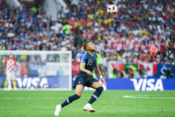 演重要角色 演重要角色