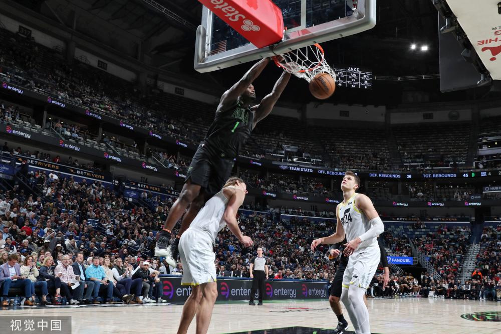 压制美国队 压制美国队